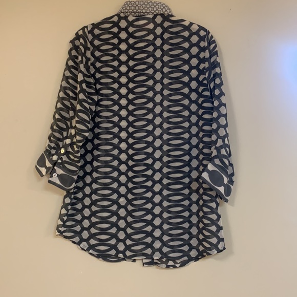 Gretchen Scott Grey and Cream Blouse - Picture 5 of 7